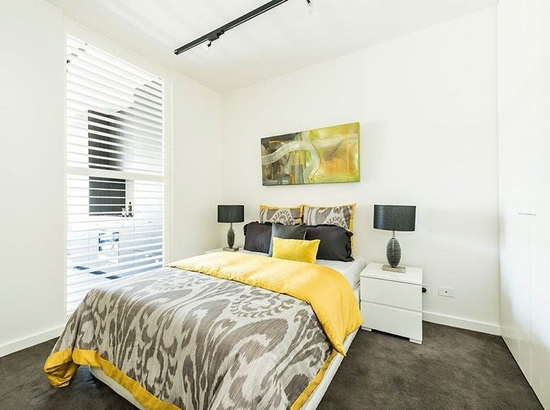 306 / 72 Acland Street St Kilda