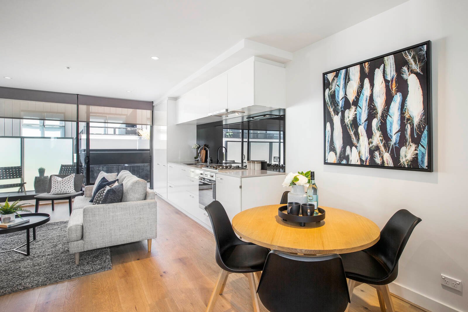 Property Gallery Thumbnail 3