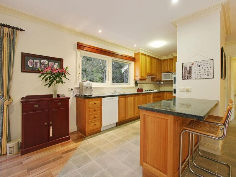 309 Old Warrandyte Road, Ringwood North image 7