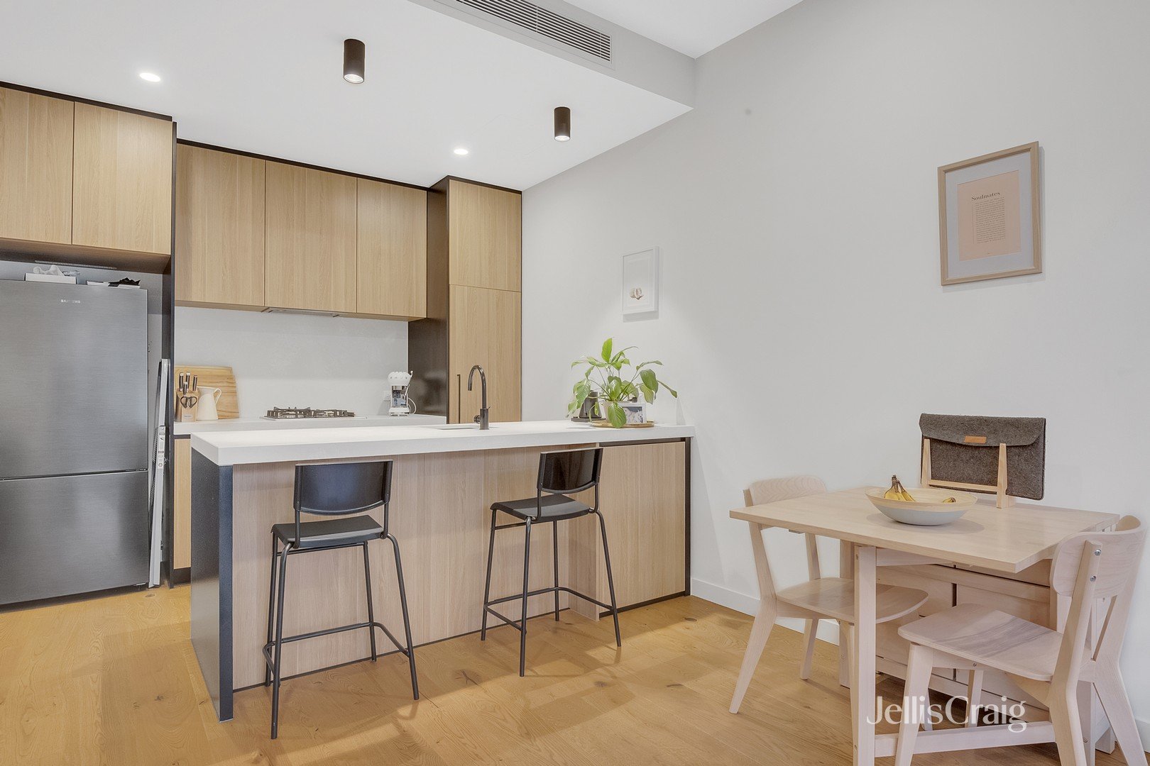309/12 Thomas Holmes Street, Maribyrnong image 5