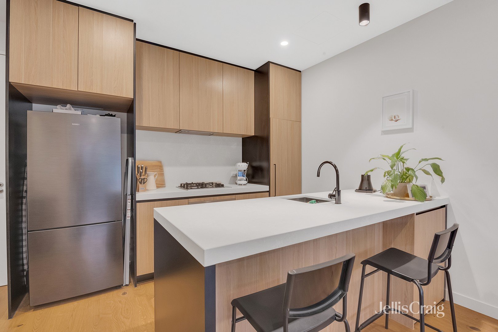 309/12 Thomas Holmes Street, Maribyrnong image 6