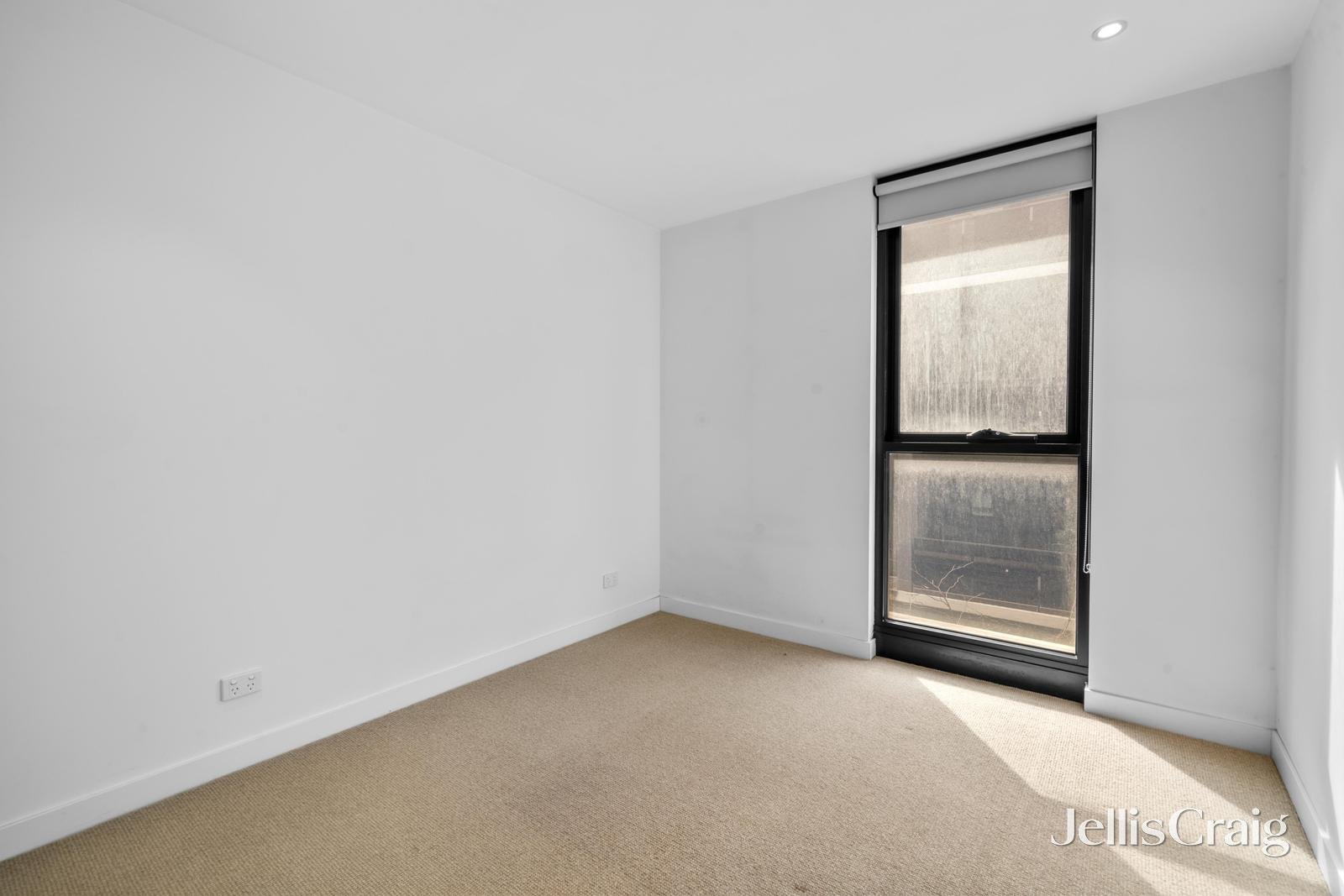 309/20 Queen Street, Blackburn image 4