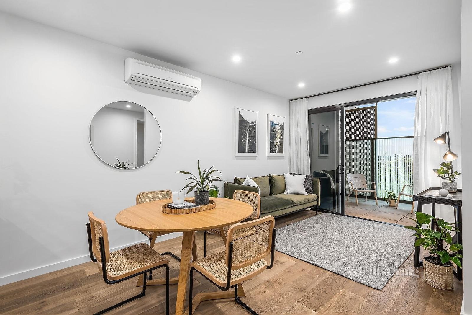 309/285 Neerim Road, Carnegie image 1
