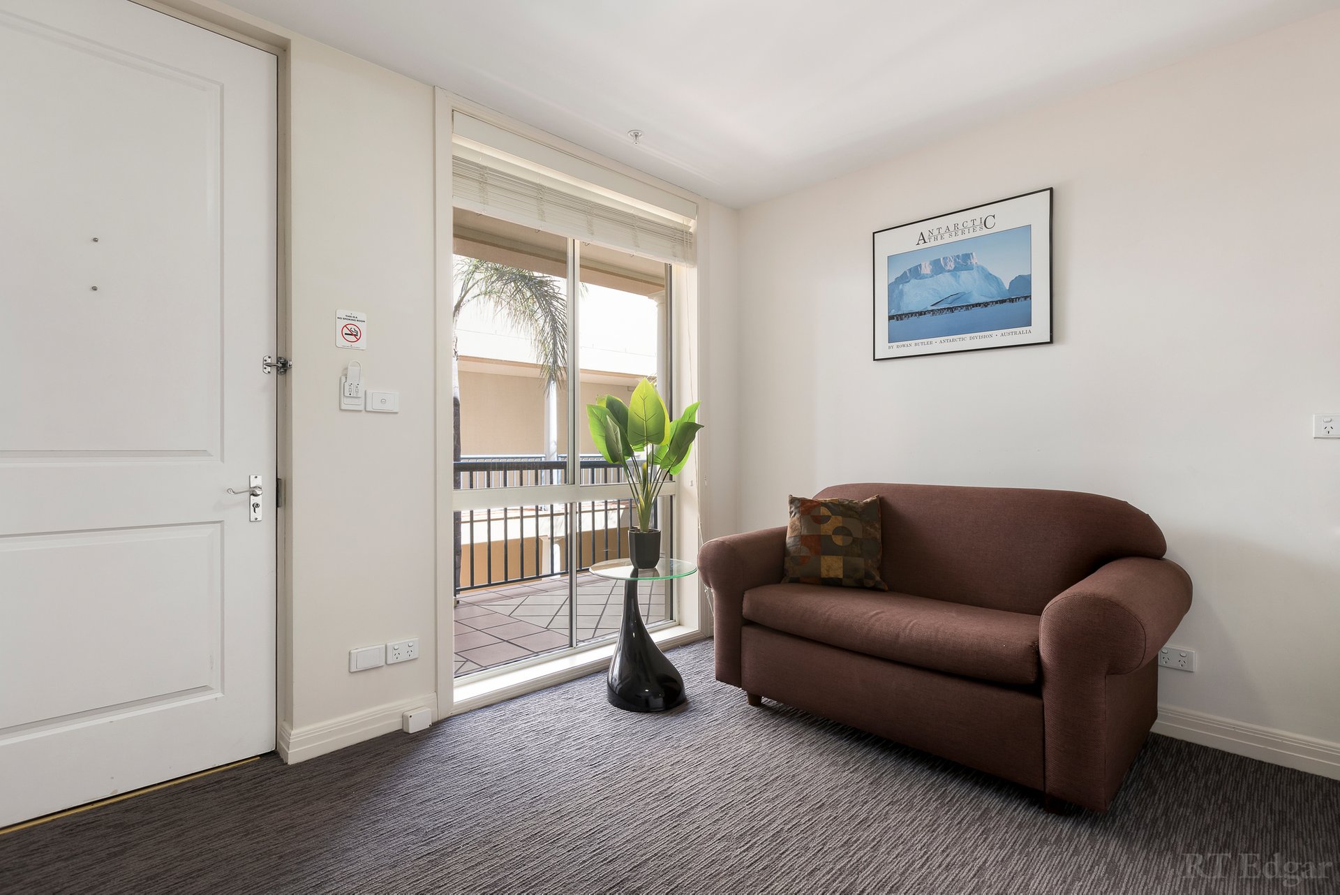 Property Gallery Thumbnail 4