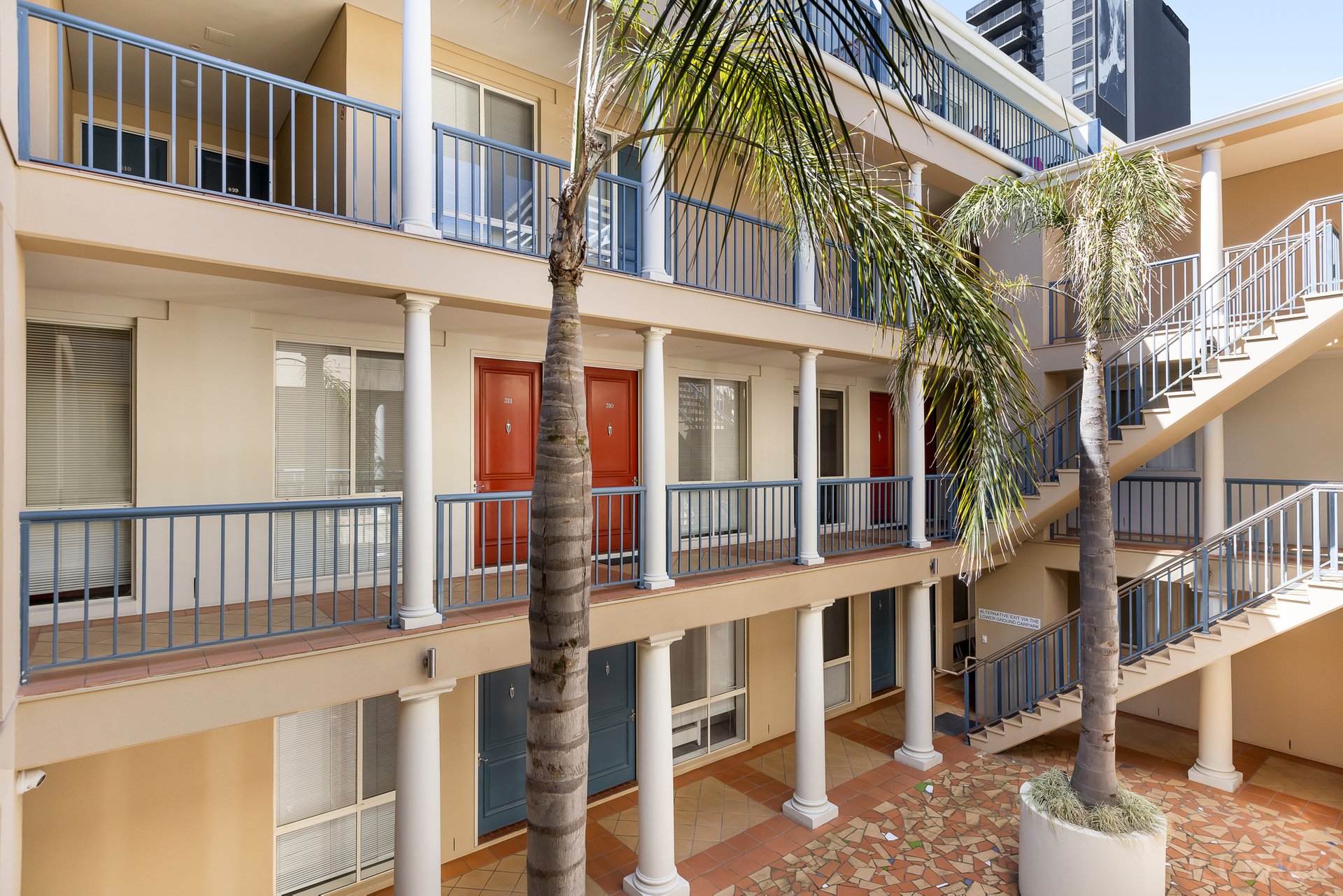 Property Gallery Thumbnail 9