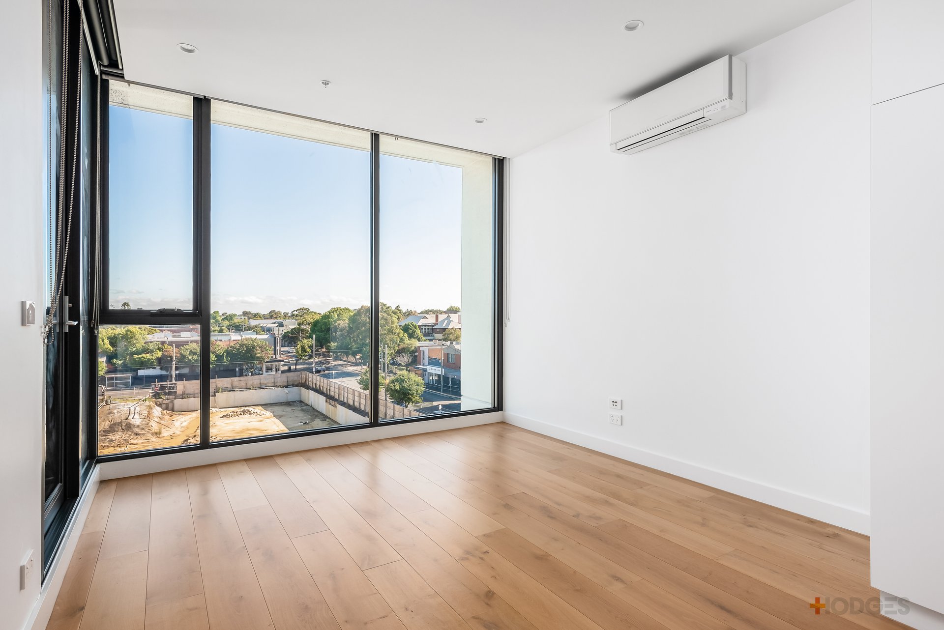 309/427 Hampton Street Hampton