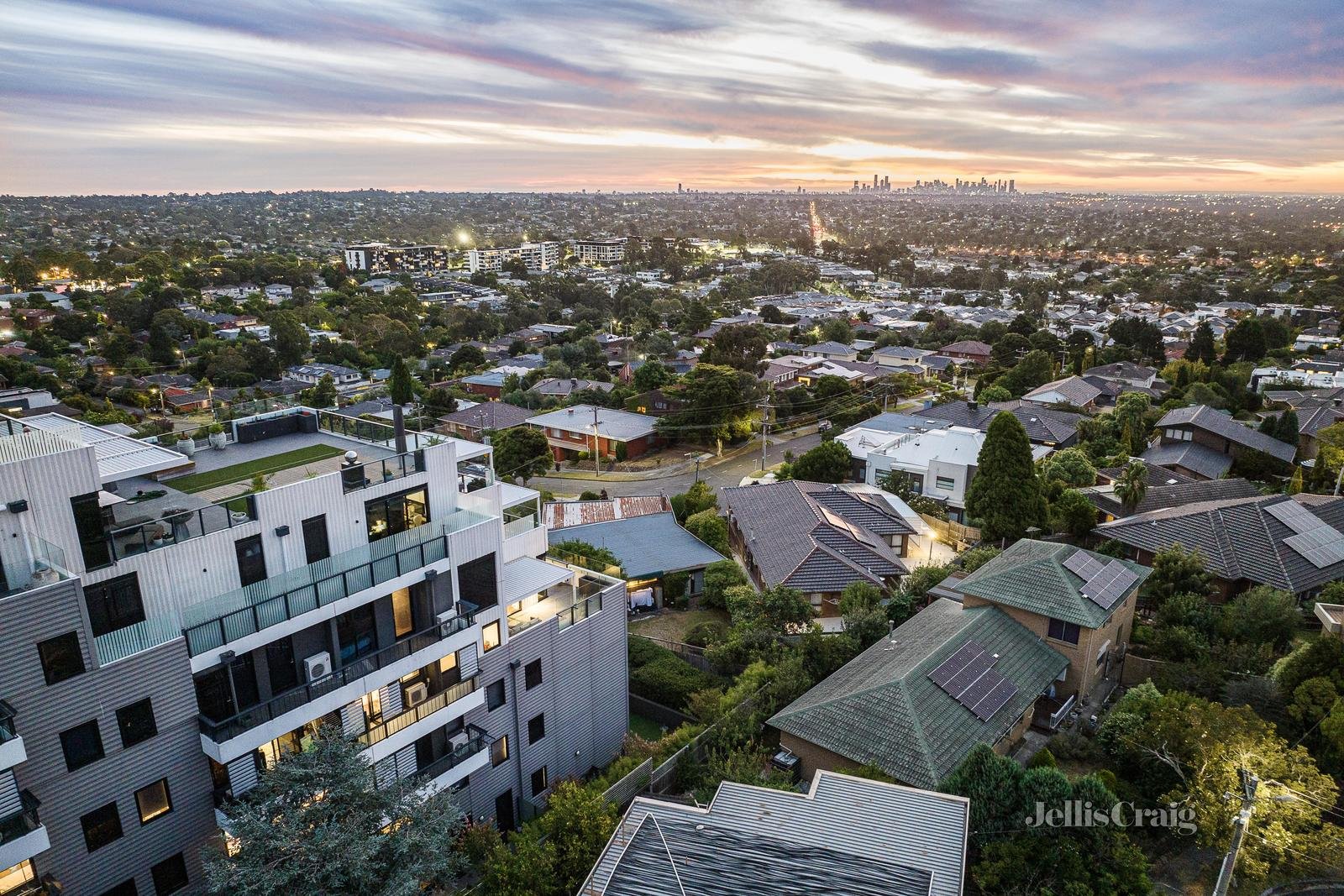 309/5 Sovereign Point Court, Doncaster image 18