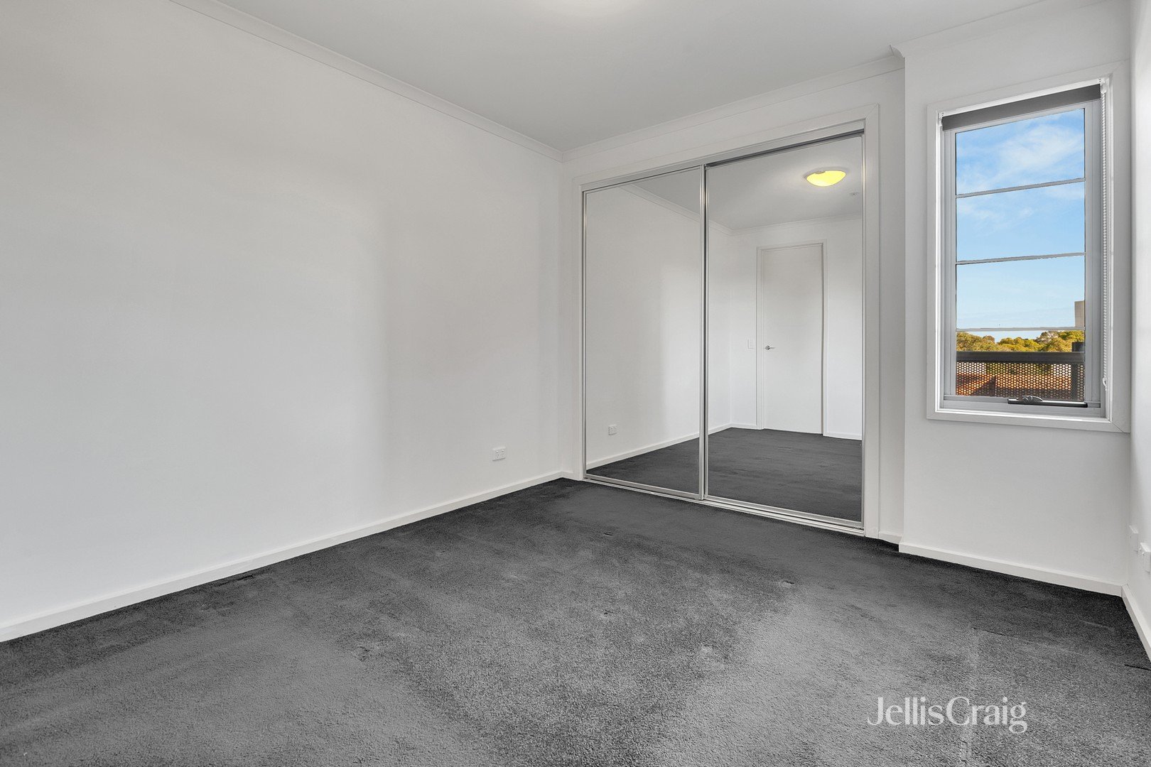 30/99 Brickworks Drive, Brunswick image 6