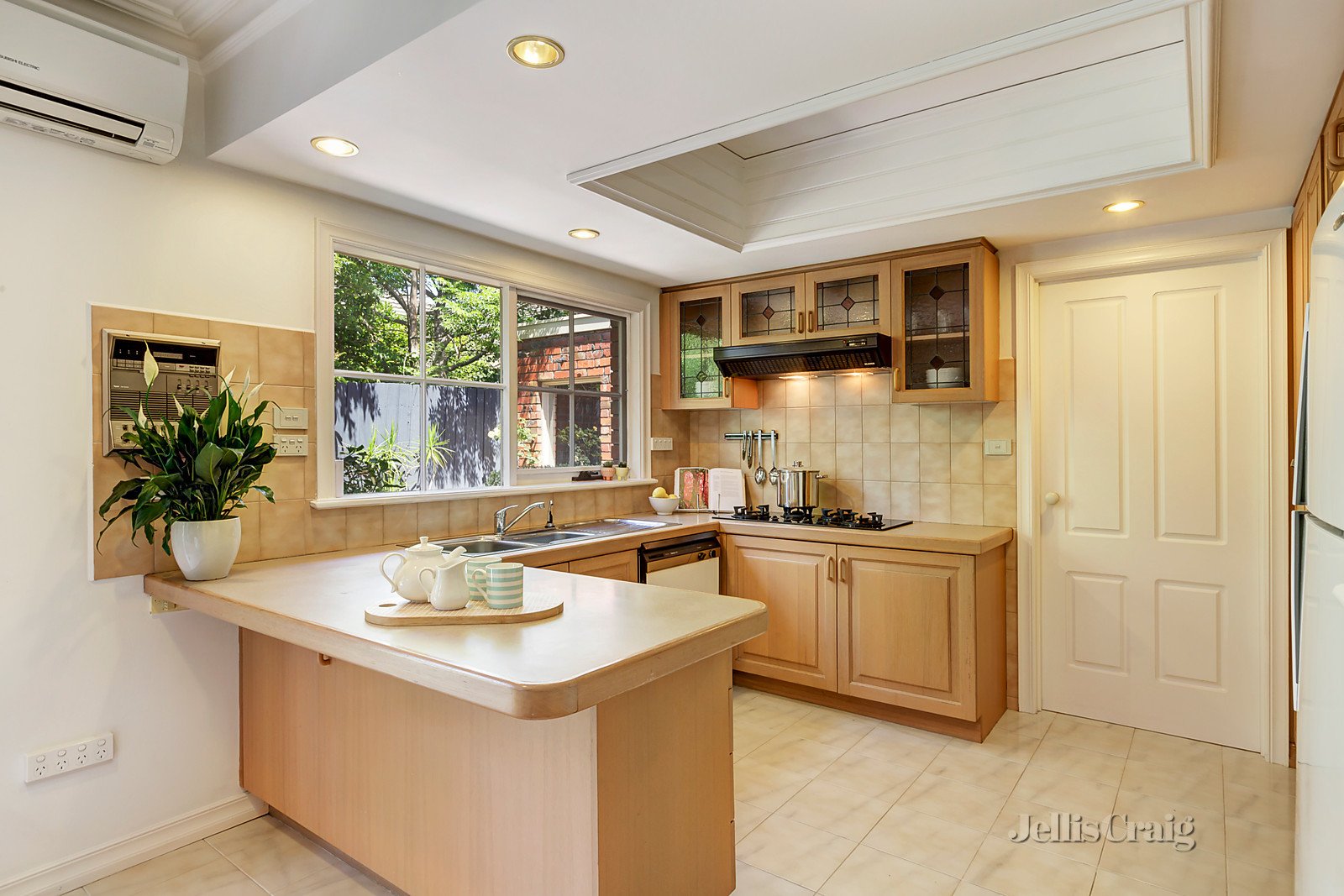 30a Allambee Avenue, Camberwell image 4