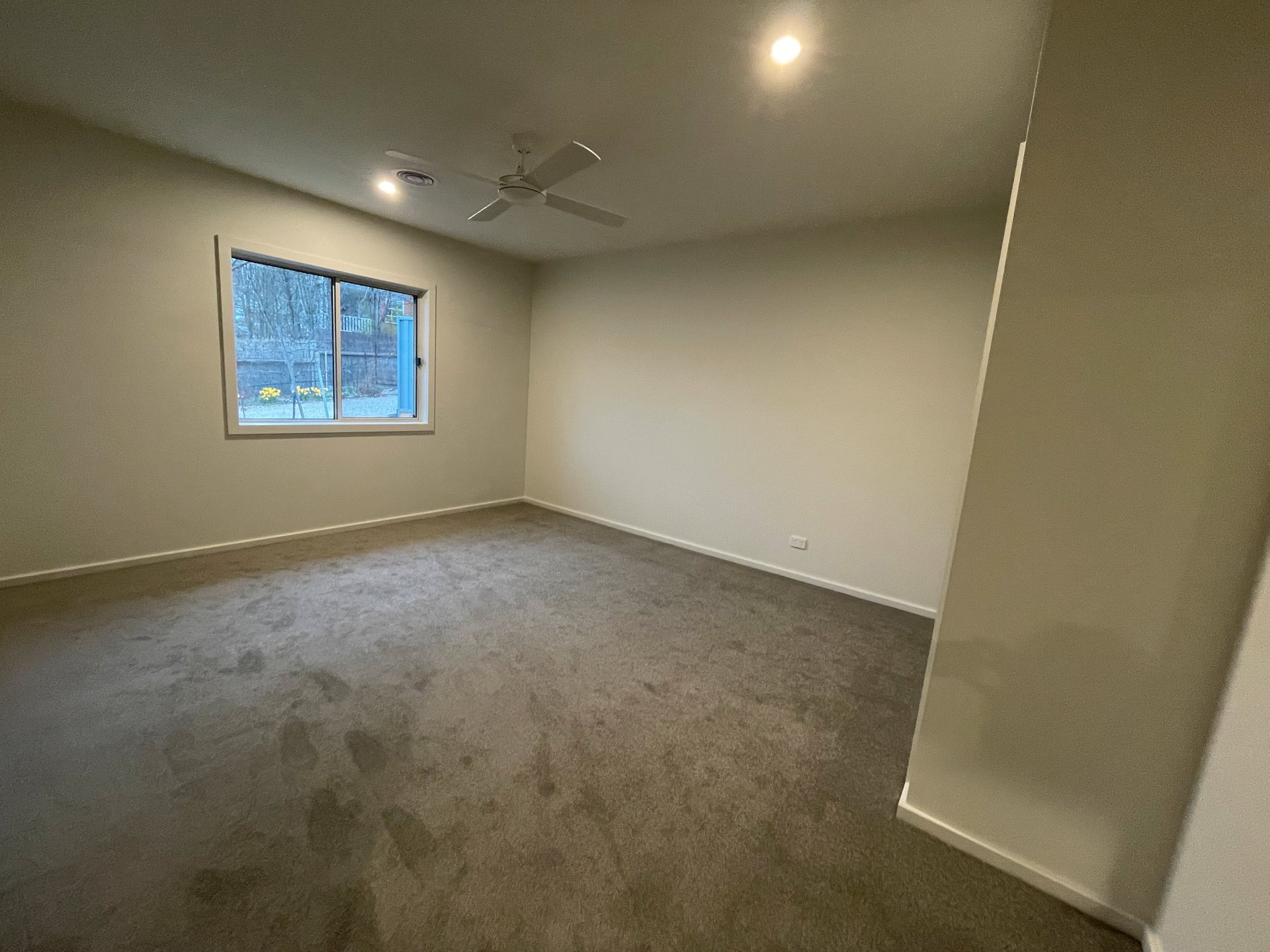 30a Tennyson Street, Woodend image 2