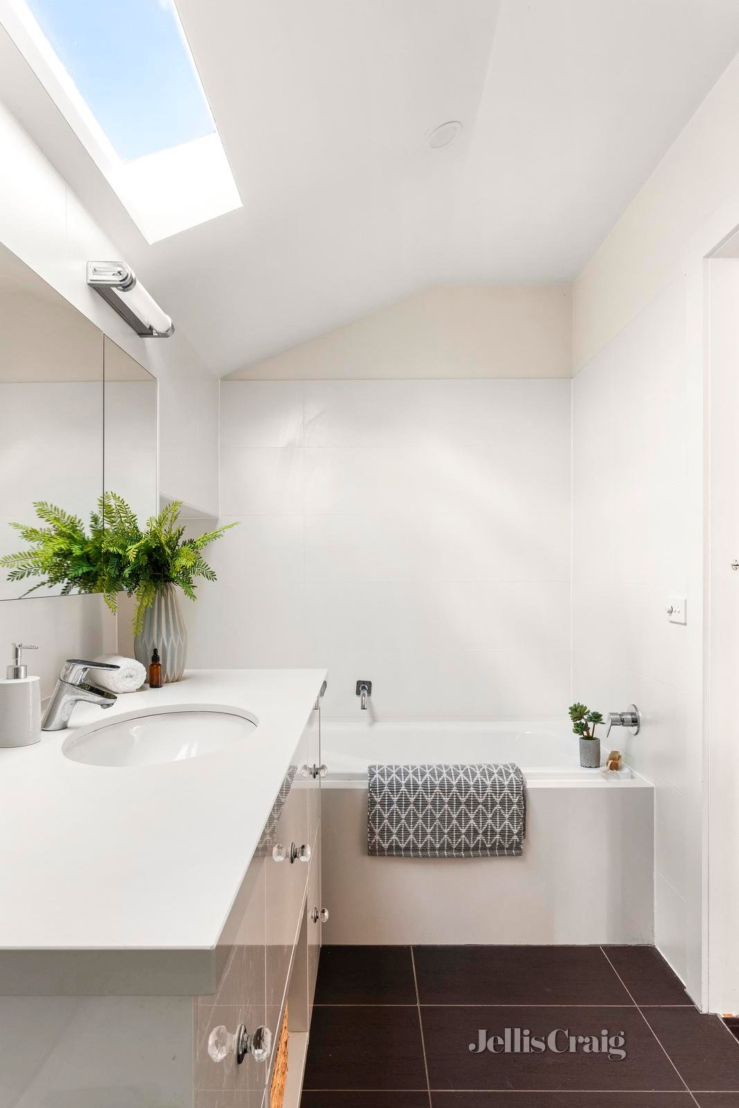 31 Adeney Avenue, Kew image 18