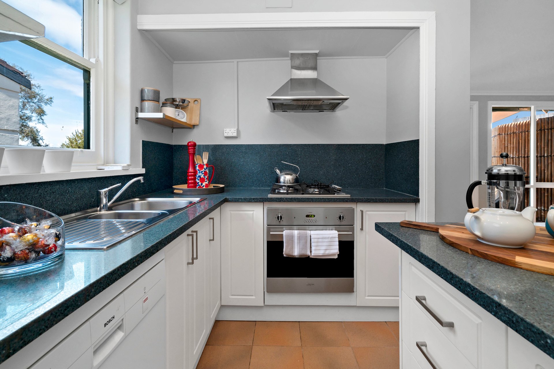 Property Gallery Thumbnail 6