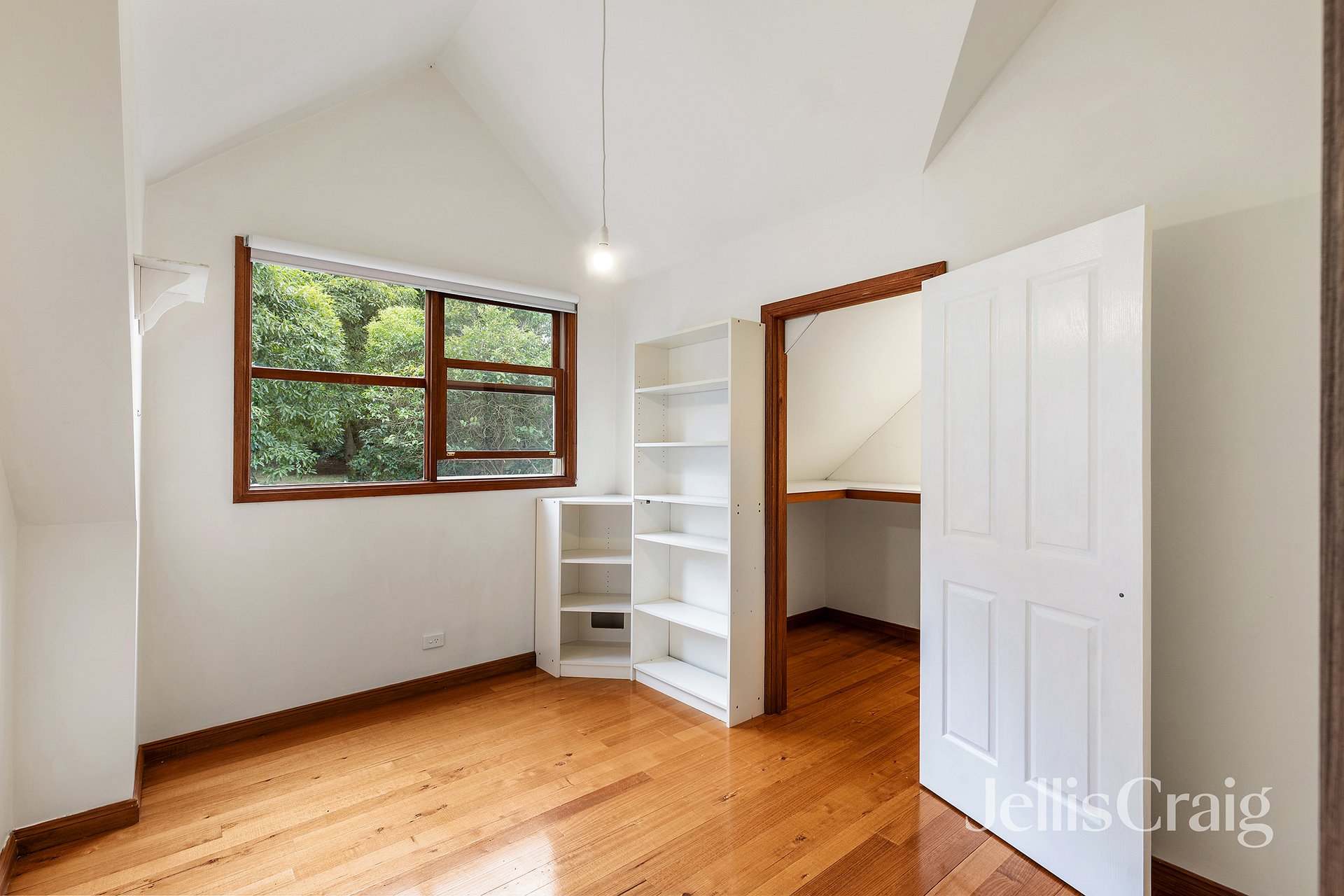 31 Albion Crescent, Greensborough image 10