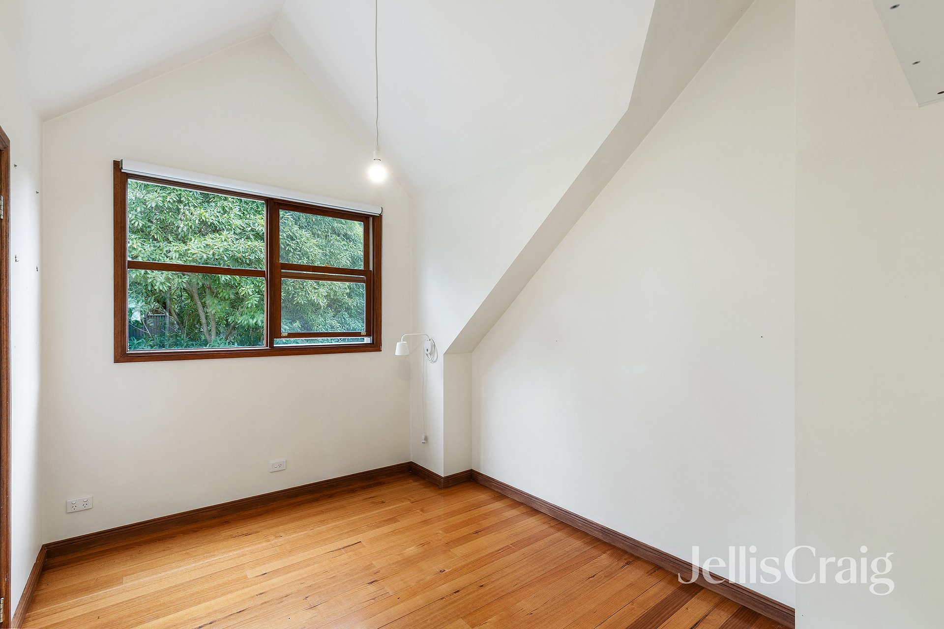 31 Albion Crescent, Greensborough image 11