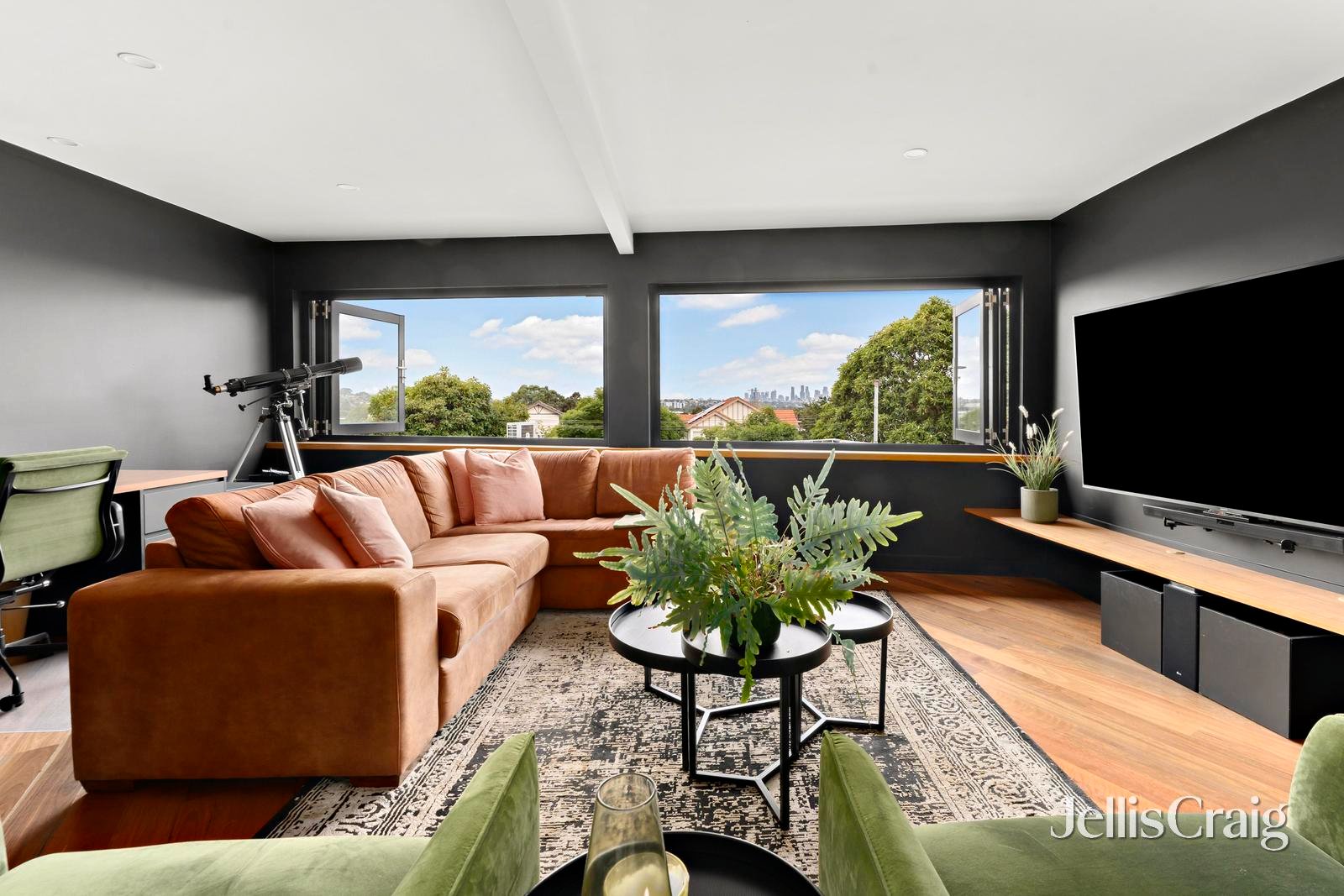 31 Alfred Road, Essendon image 7