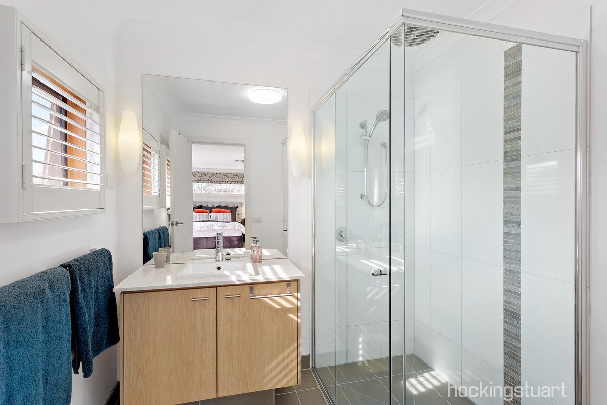 31 Allison Road, Mont Albert North image 7