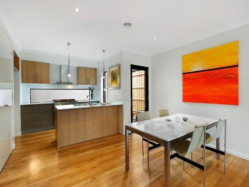 31 Allison Road, Mont Albert North image 3