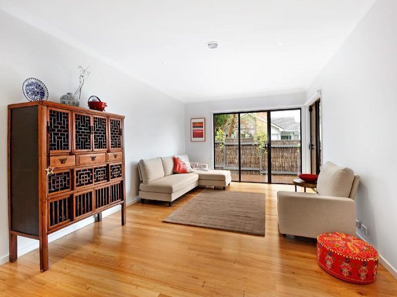 31 Allison Road, Mont Albert North image 4