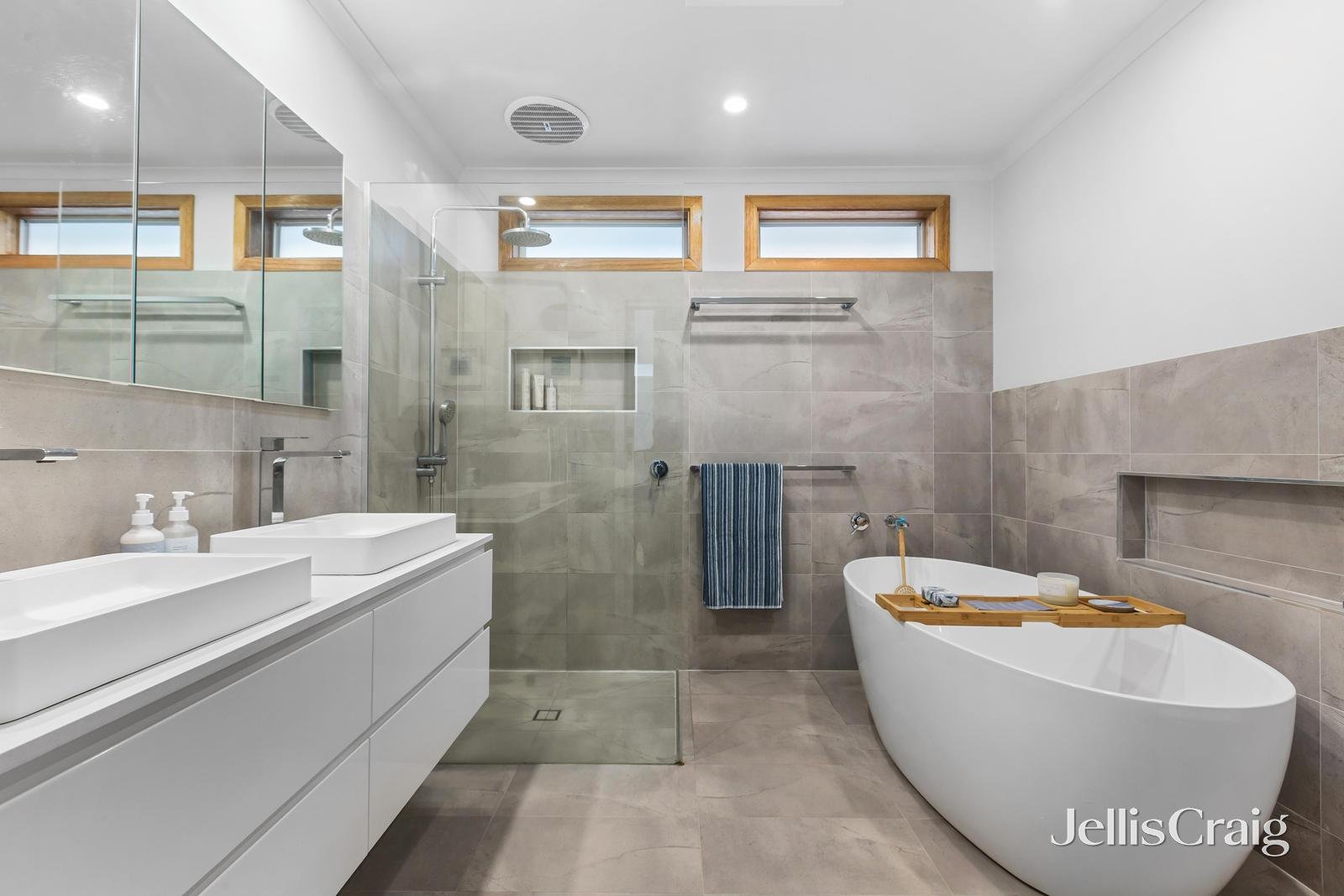 31 Astelot Drive, Donvale image 10