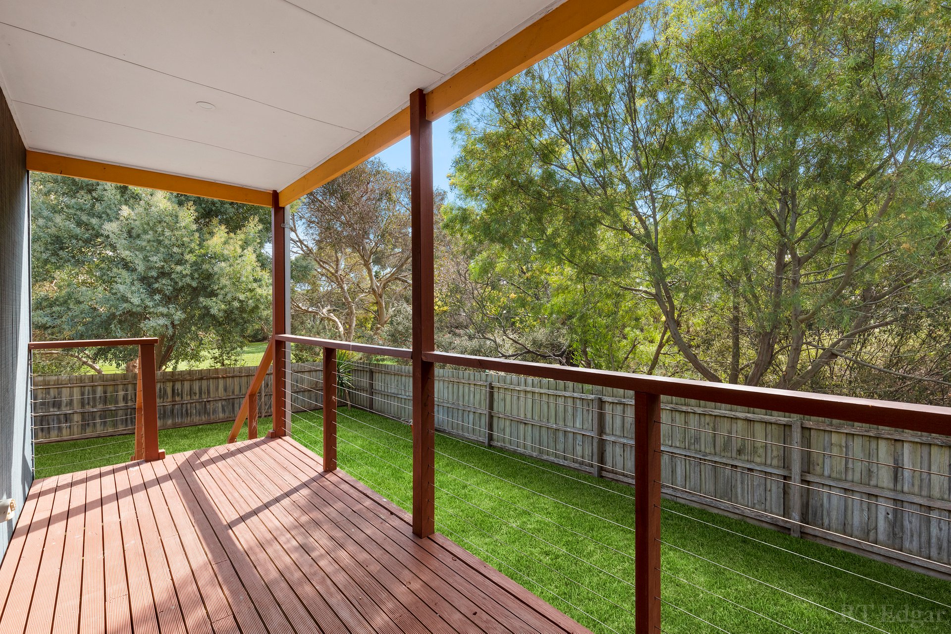Property Gallery Thumbnail 11