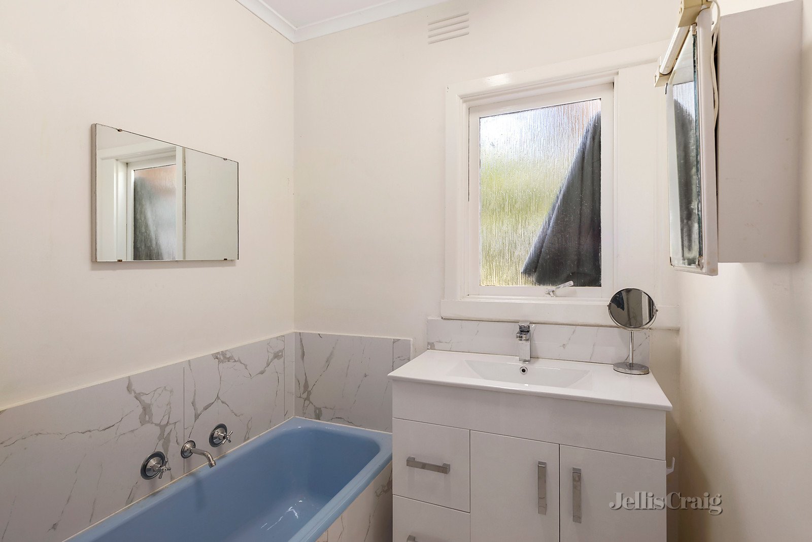 31 Bennett Avenue, Mount Waverley image 4