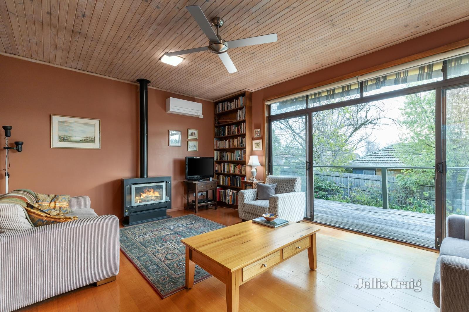31 Bertram Street, Glen Iris image 4