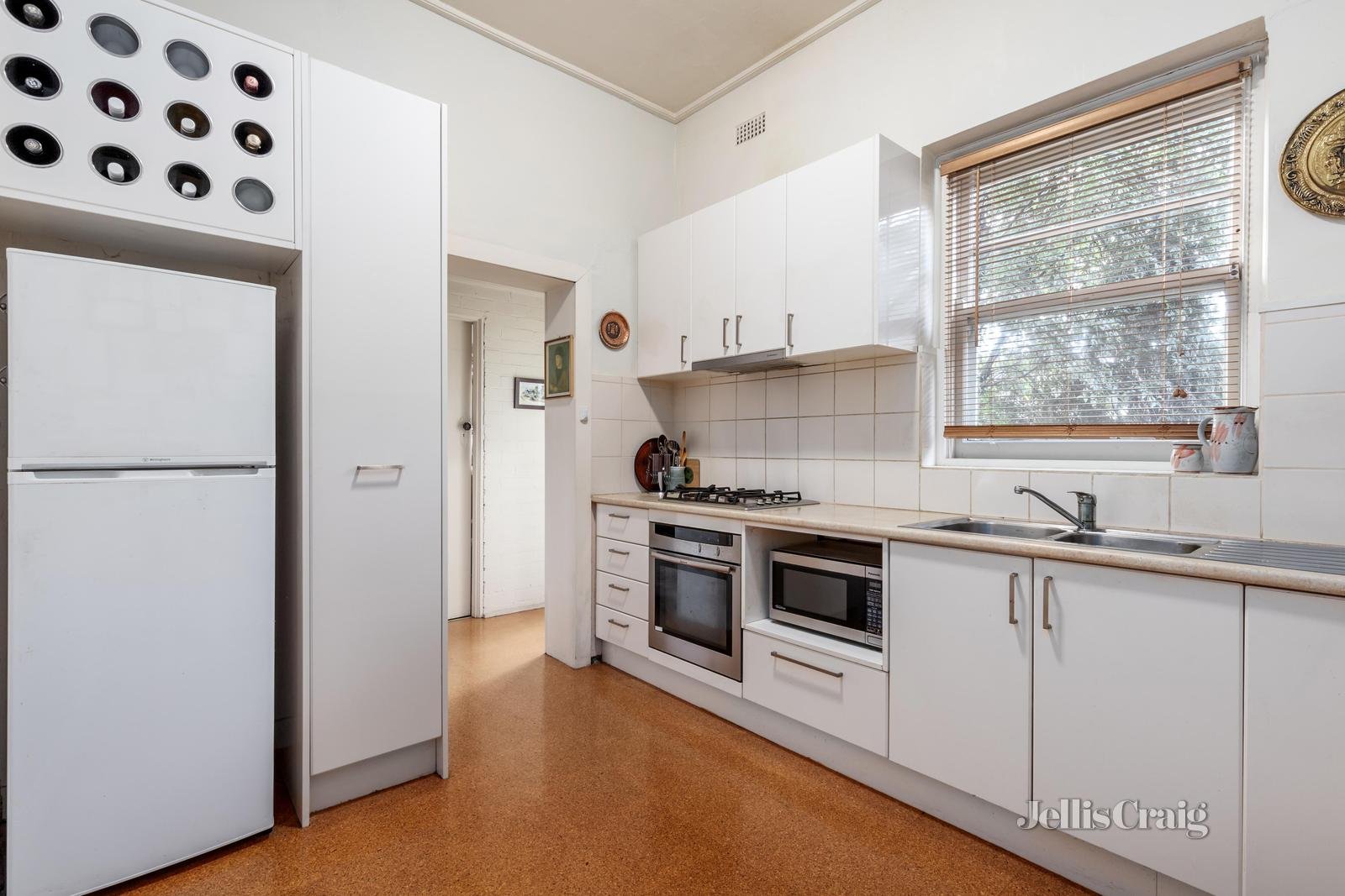 31 Bertram Street, Glen Iris image 6