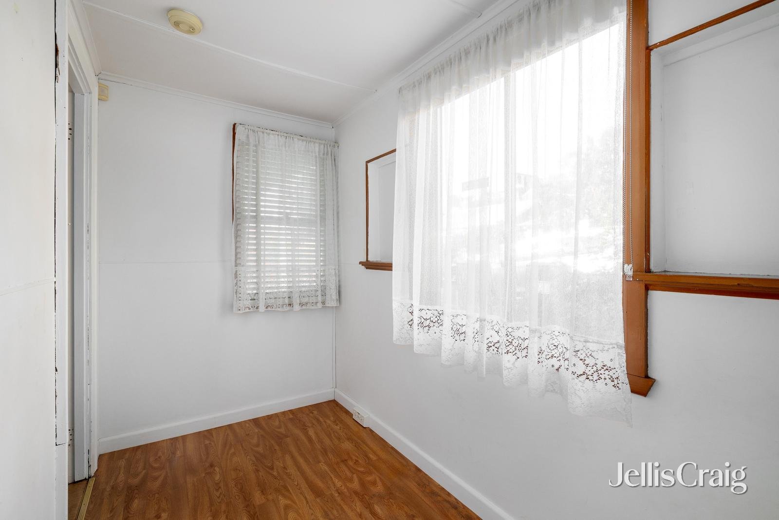 31 Bowen Street, Richmond image 13