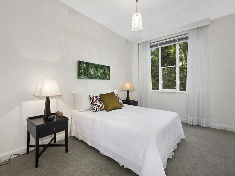 3/1 Brookfield Court, Hawthorn East image 3
