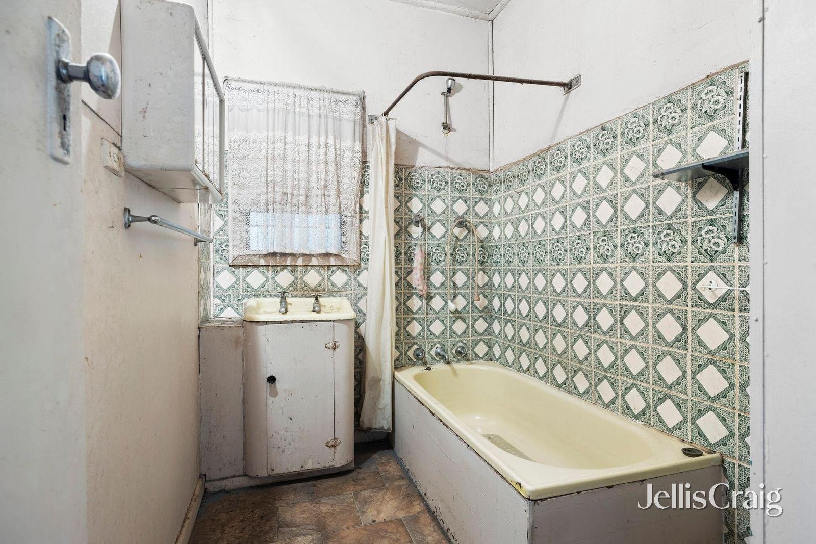 31 Butterworth Street, Castlemaine image 10