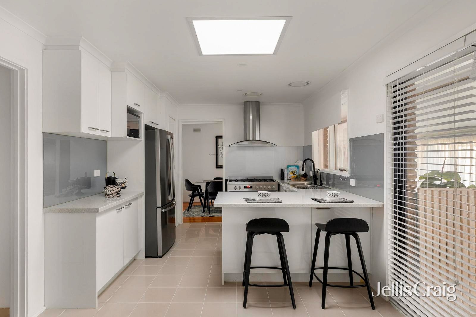 31 Cabernet Crescent, Bundoora image 6