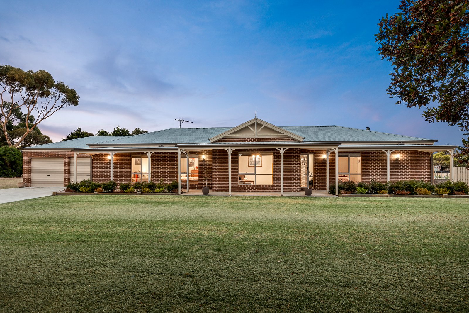 Property Gallery - Main Image