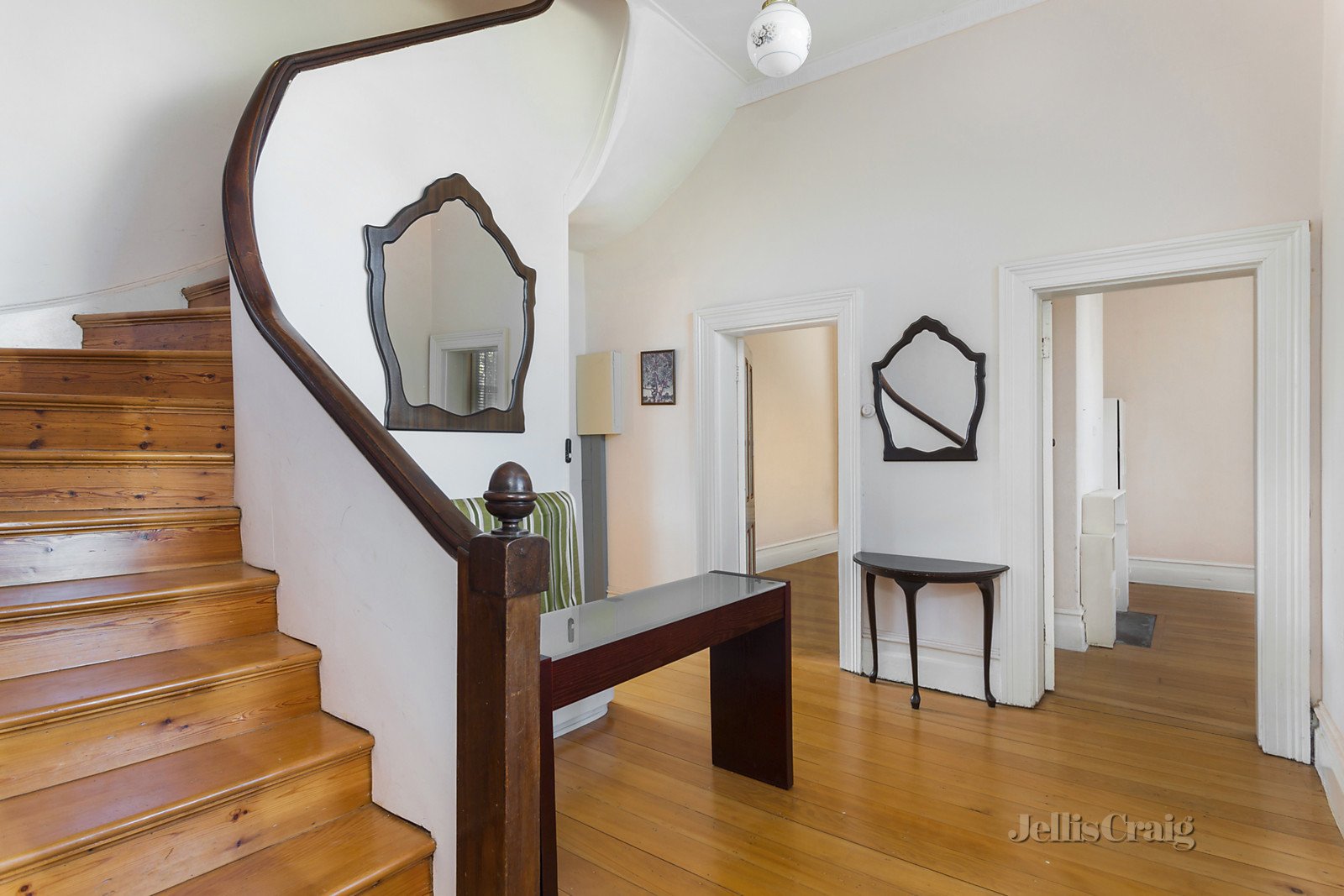 31 Campbell Street, Castlemaine image 2