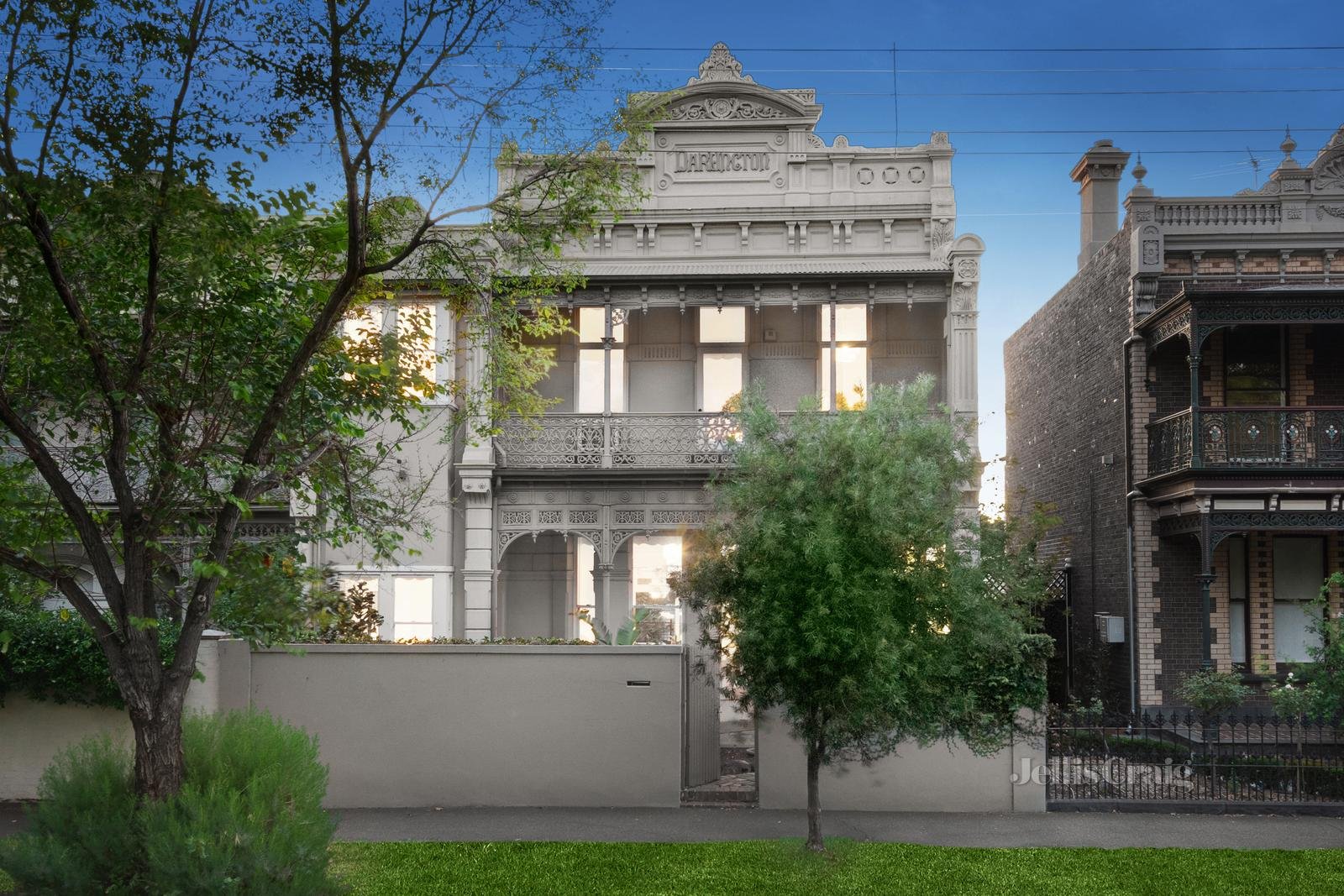 31 Canterbury Road, Middle Park image 1