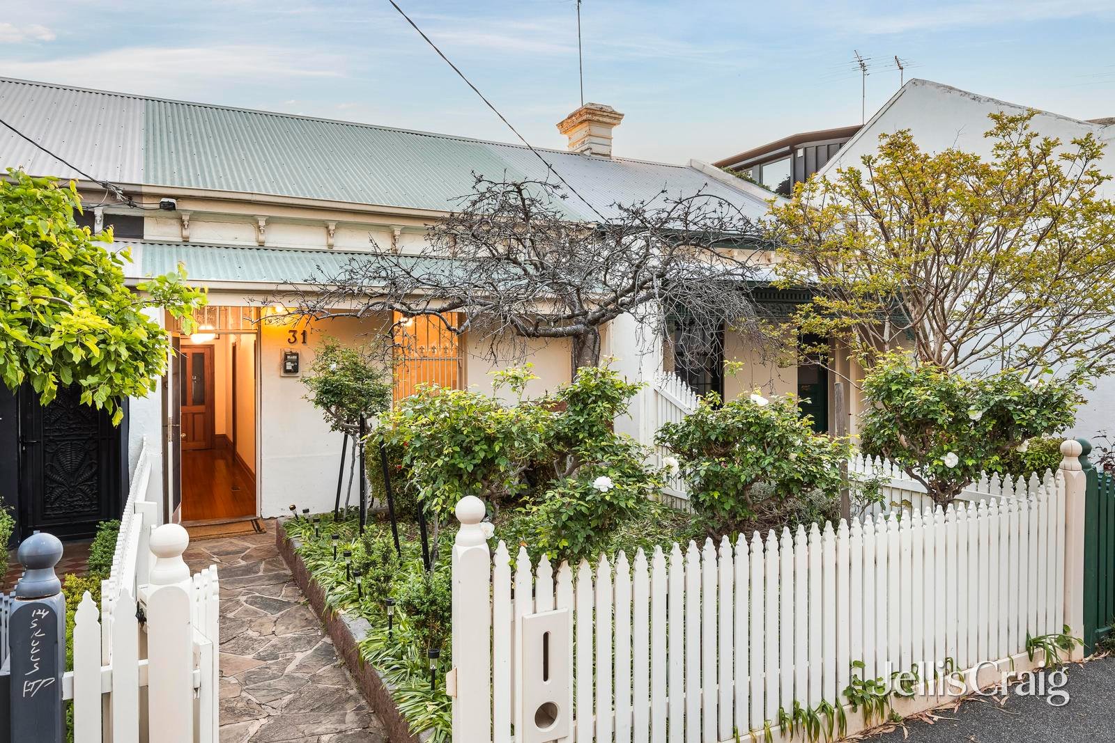 31 Chapman Street, North Melbourne image 1