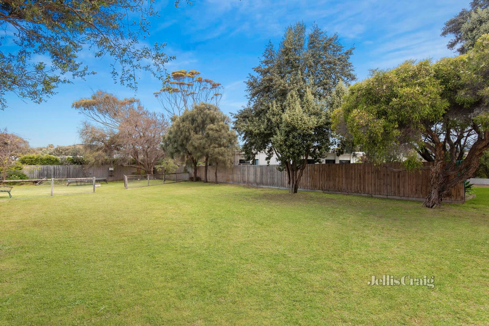 31 Charles Street, Blairgowrie image 1