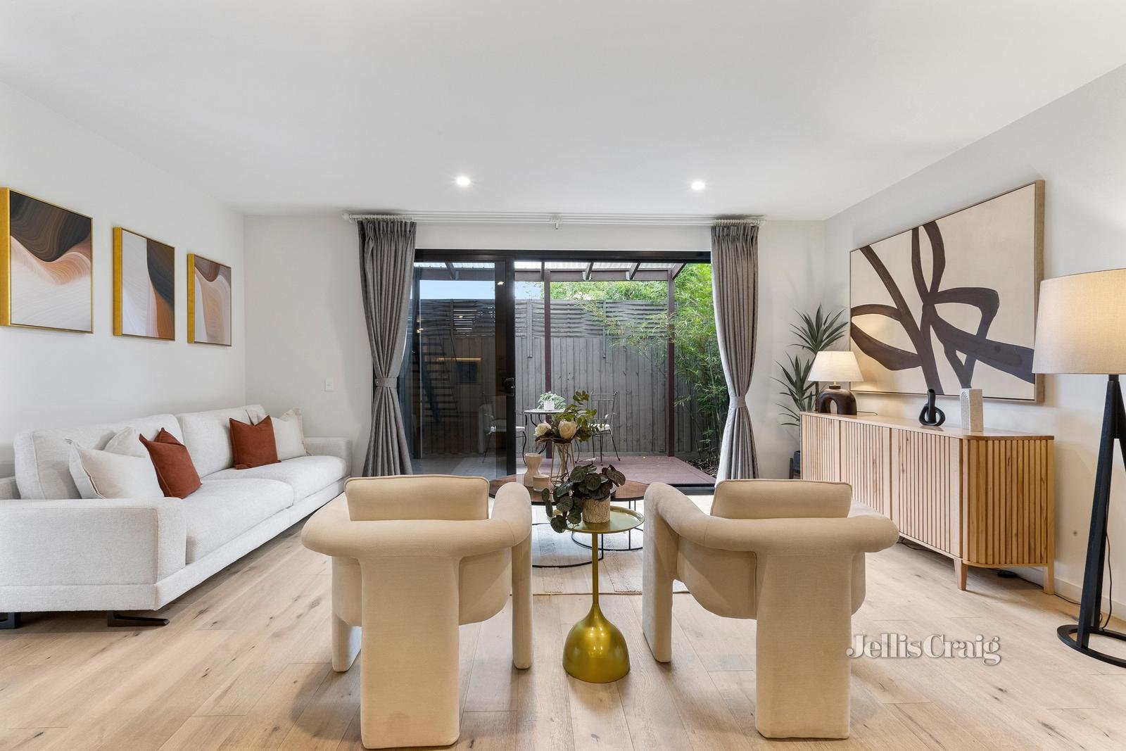 3/1 Claire Street, Mckinnon image 4