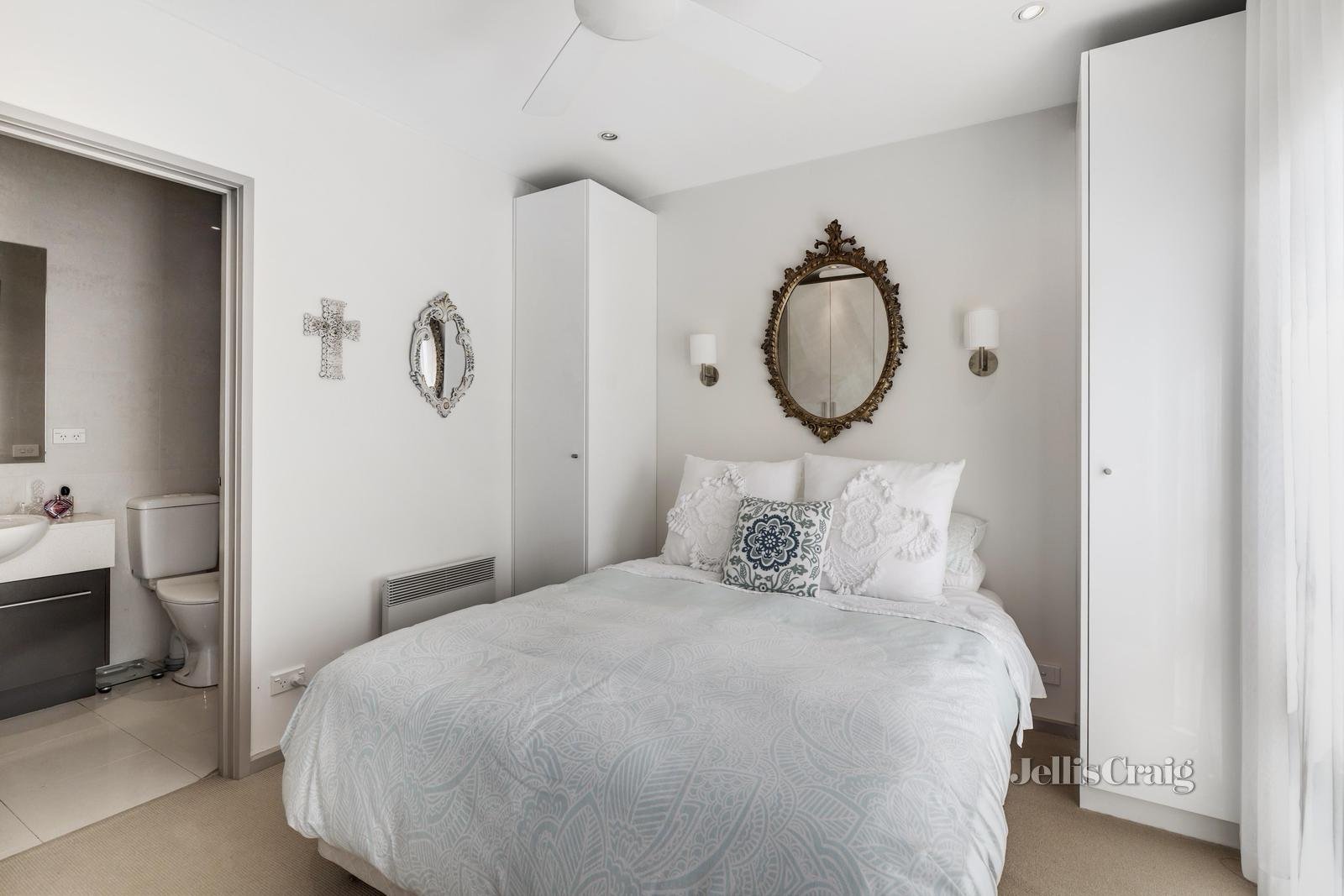31 Collins Street, Ormond image 5
