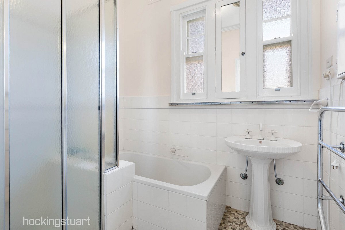 31 Corhampton Road, Balwyn North image 9