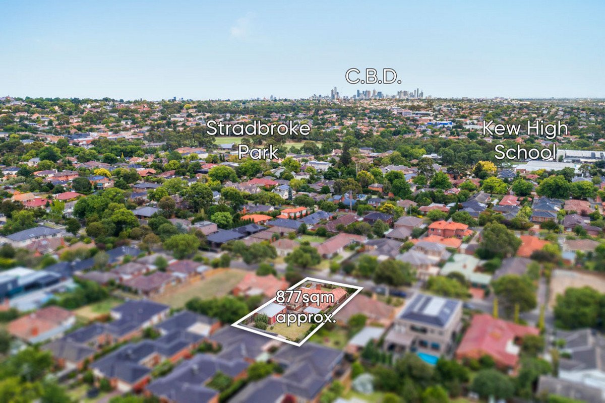 31 Corhampton Road, Balwyn North image 12