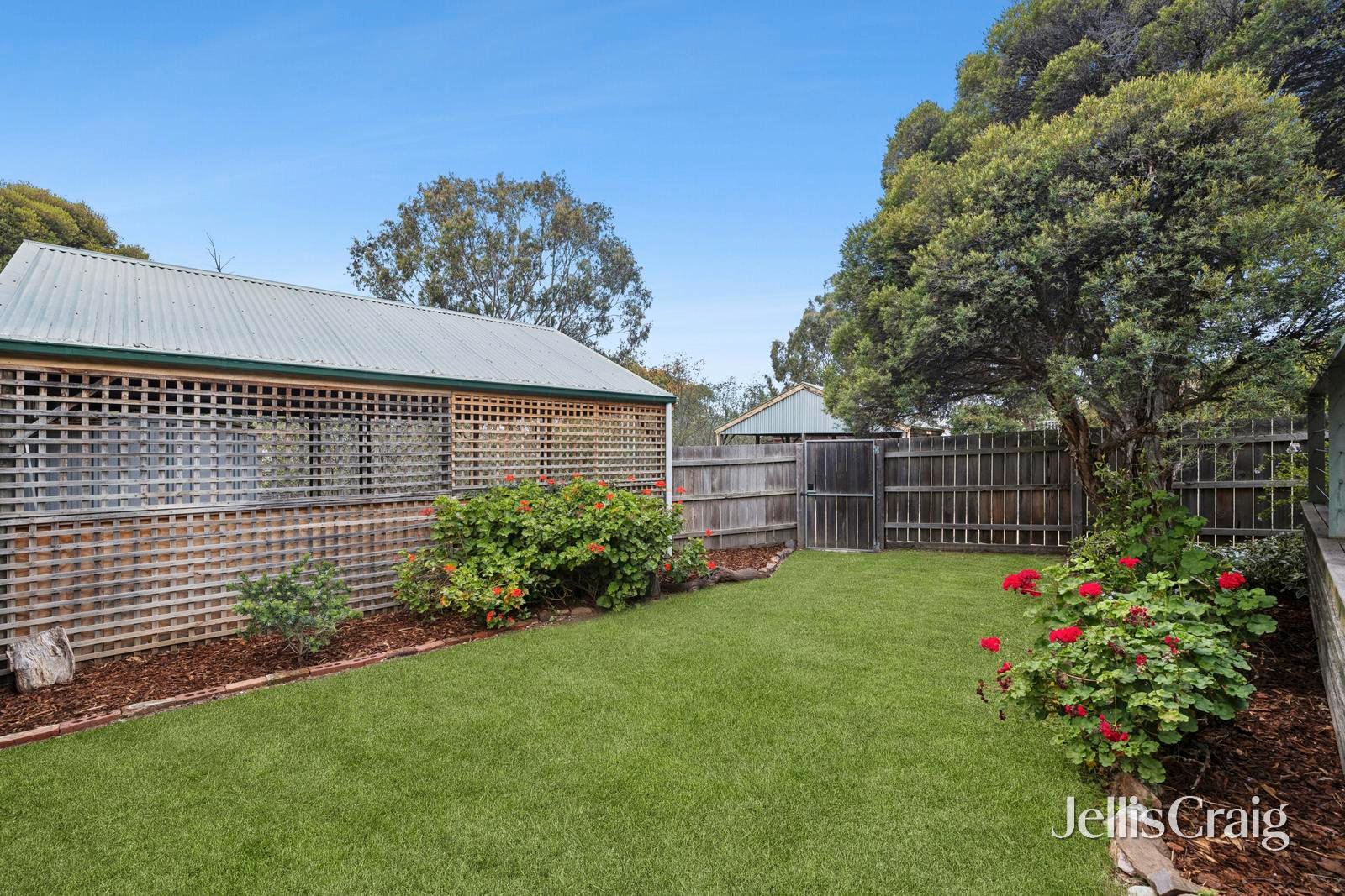 3/1 Cox Street, Maldon image 10