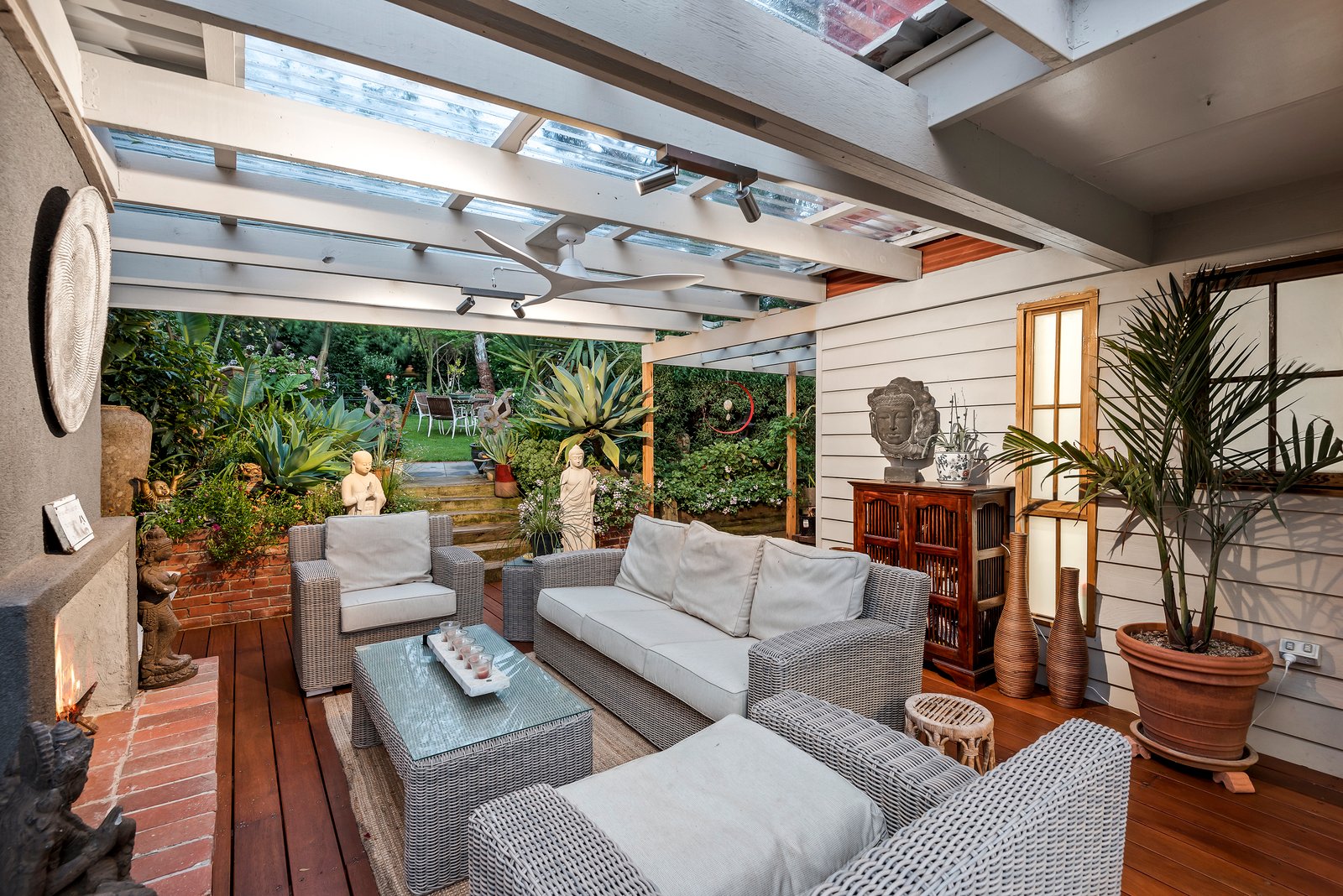 Property Gallery Thumbnail 3