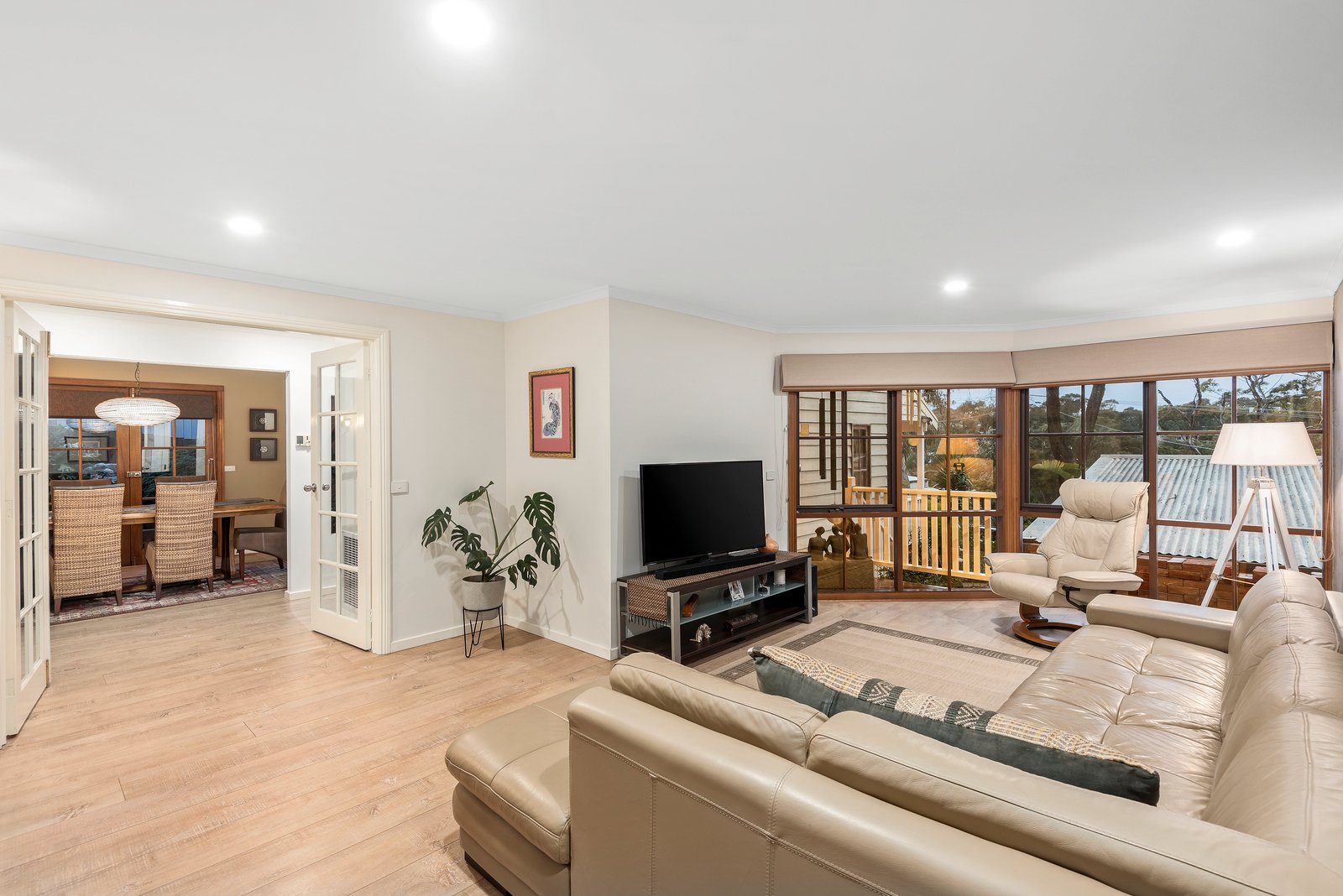 Property Gallery Thumbnail 14