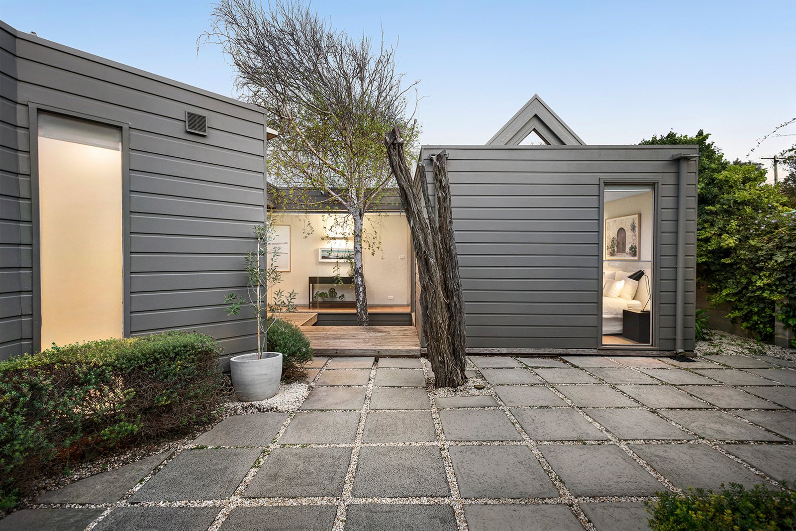 31 Dana Avenue