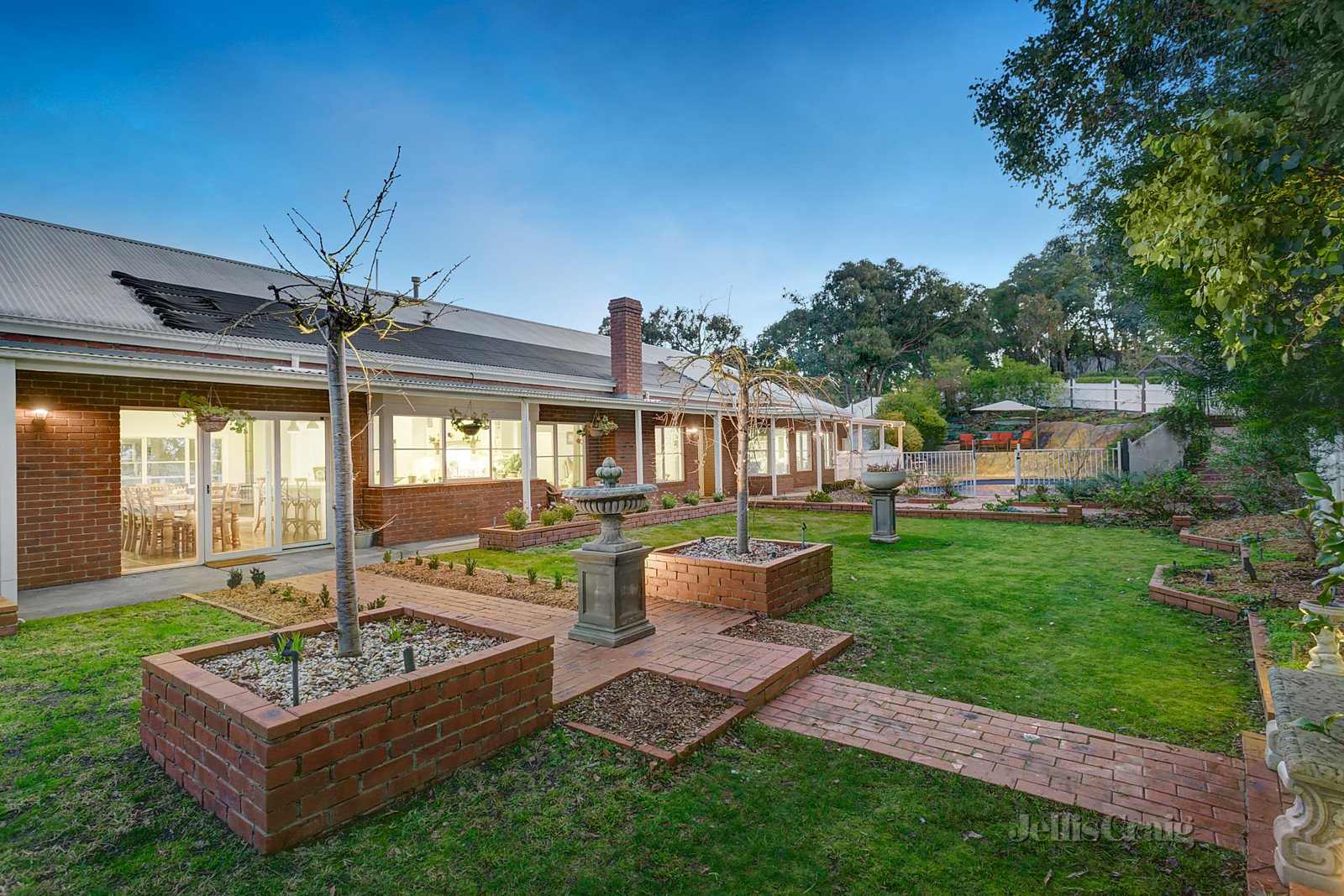 31 Danita Drive, North Warrandyte image 7