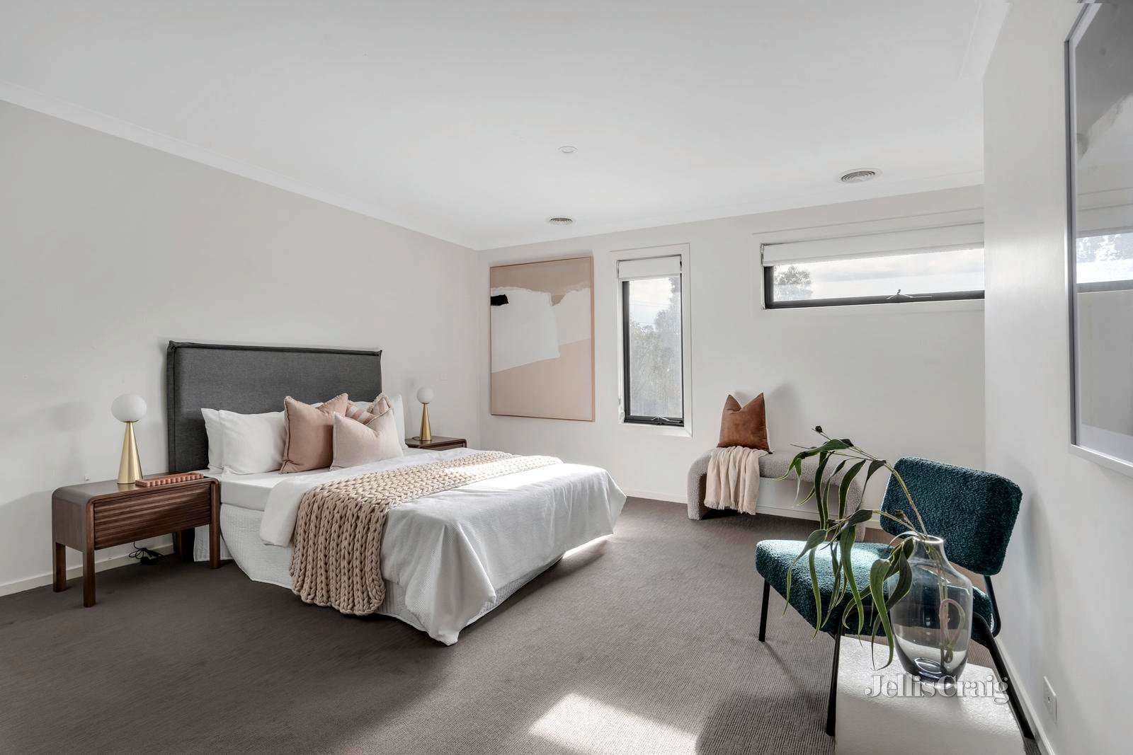 31 Danthonia Street, Coburg North image 8