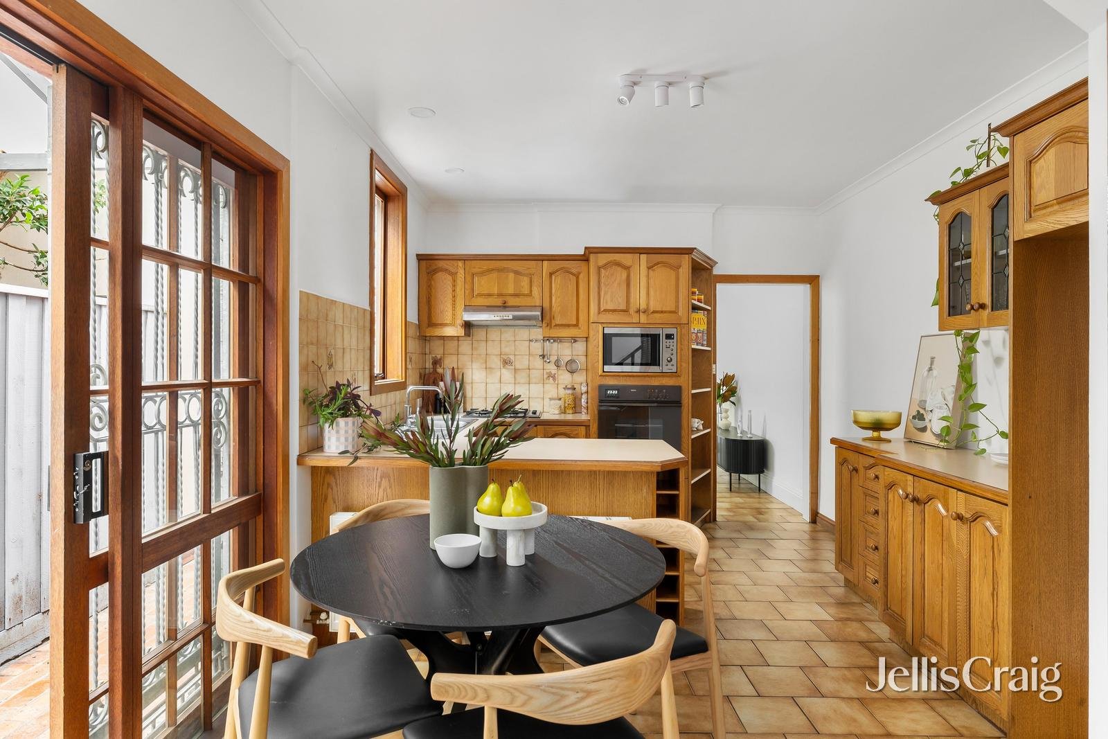 31 Docker Street, Richmond image 3