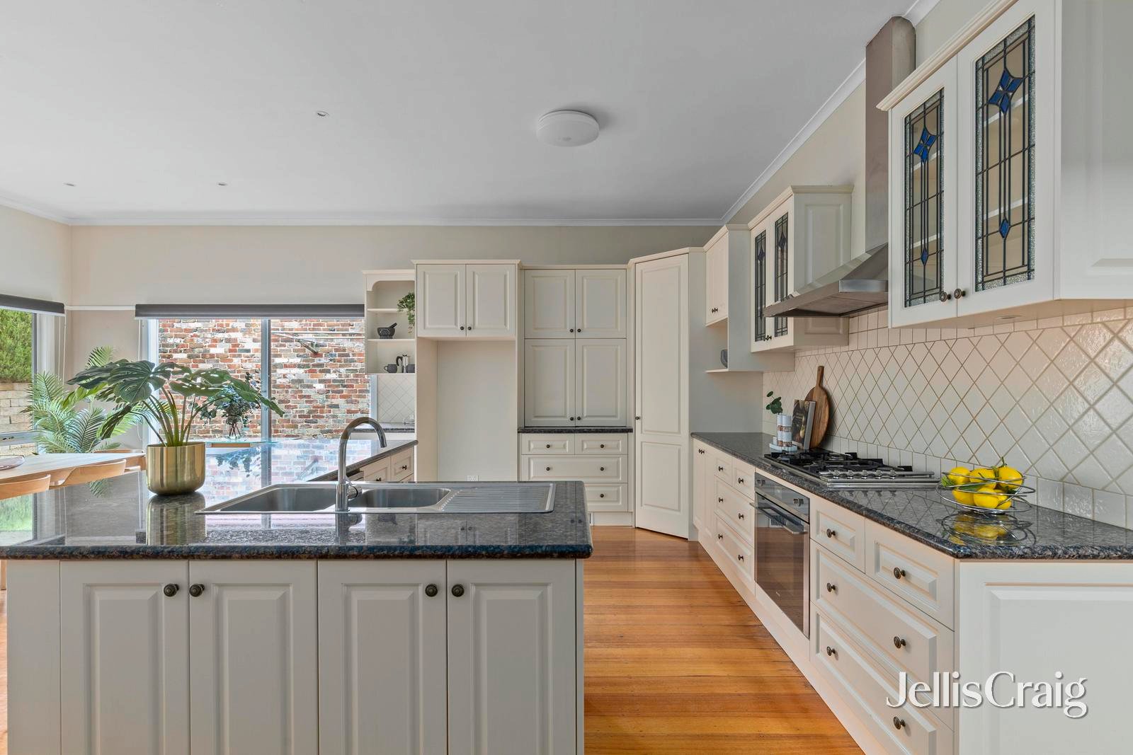 31 Dower Street, Camberwell image 6