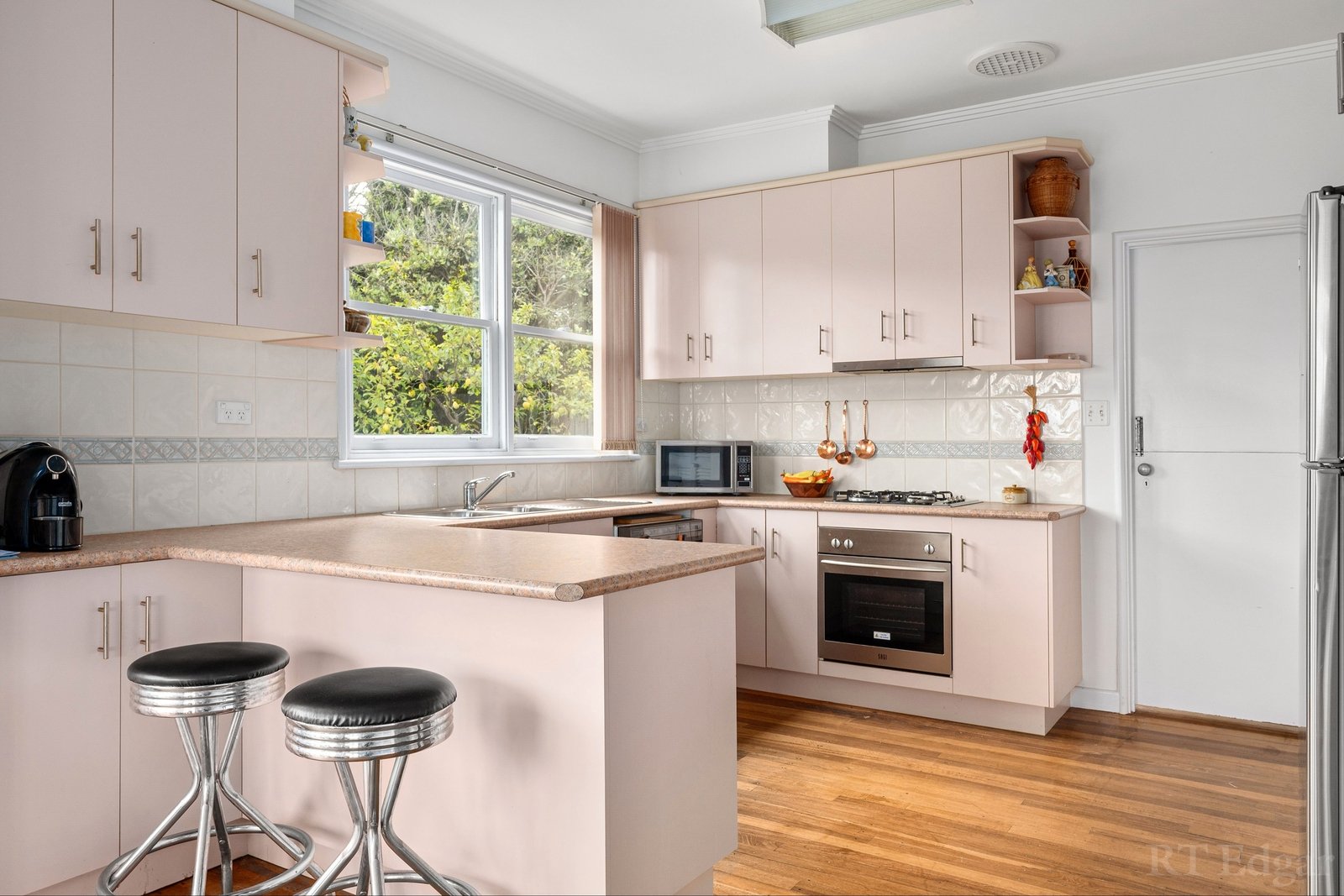 Property Gallery Thumbnail 13