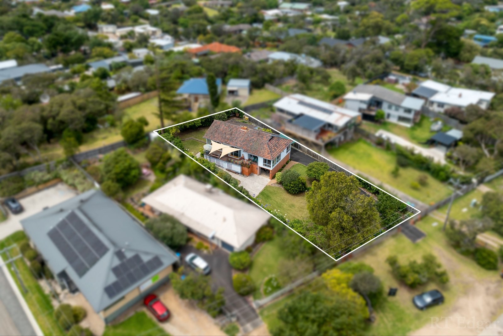 Property Gallery Thumbnail 23